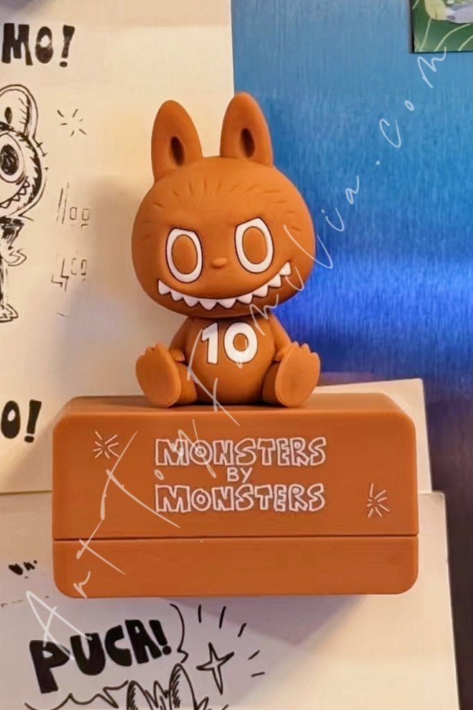 POP MART - The Monsters 10th Anniversary Series Fridge Magnet - 十周年系列冰箱贴 Puca
