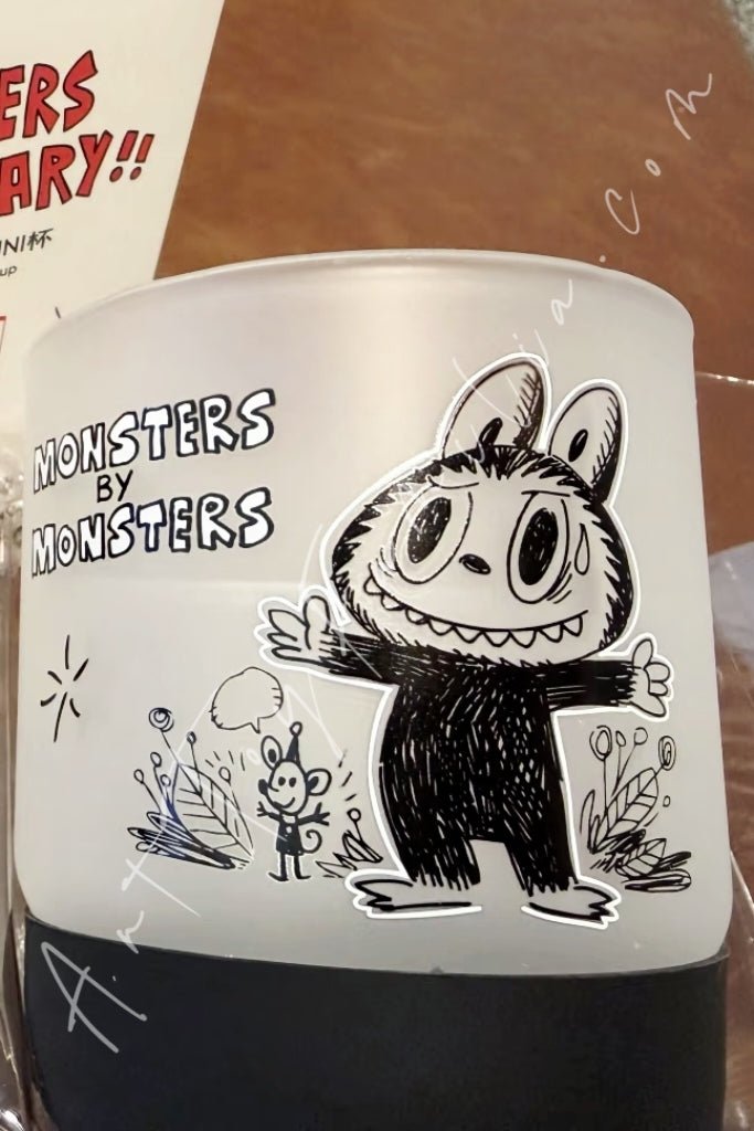 POP MART - The Monsters 10th Anniversary Series Mini Cup - 十周年系列Mini杯 Labubu(Secret)