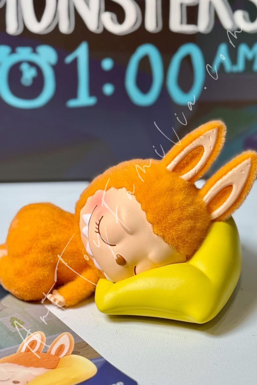 Popmart The Monsters Labubu 1:00 A.M. Series Sweet Dream Time