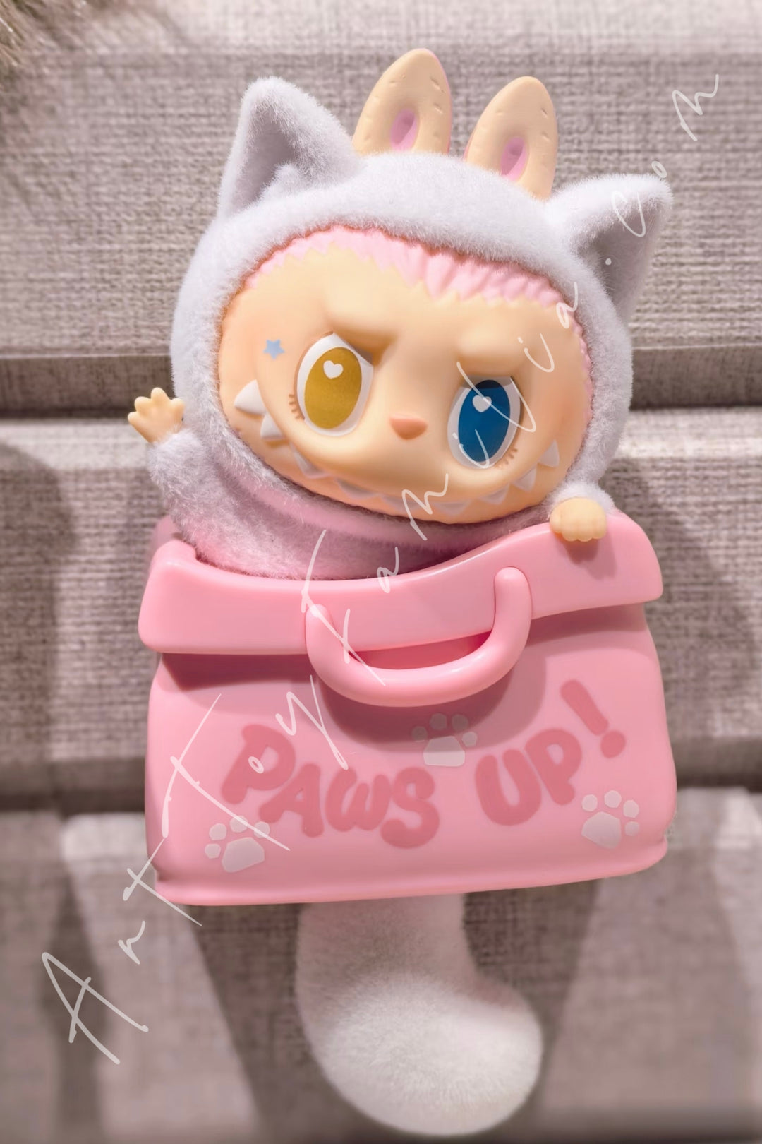 Popmart The Monsters Labubu Cat Mode On Series Fridge Magnet Blind Box Persian Kitty