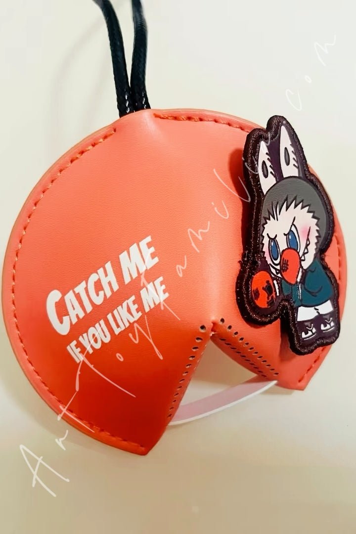 POP MART - The Monsters Labubu Catch Me If You Like Me Series Sachet - Catch Me If You Like Me香包系列 Fist Of Love - 拳心拳意