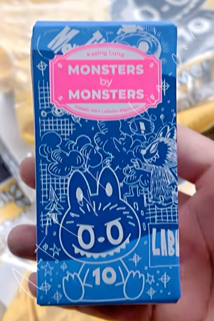 Popmart The Monsters Labubu Classic Mini Labubu Keychain Series 1 Blindbox