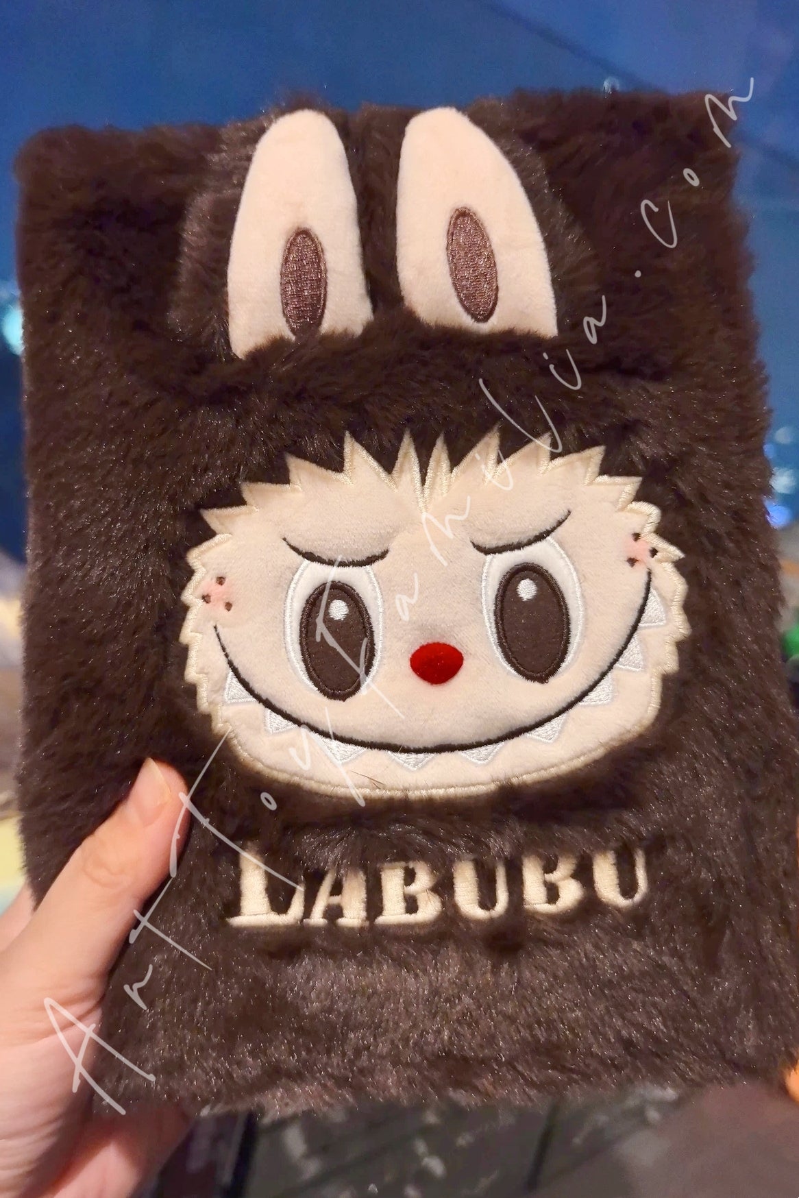POP MART Labubu Classic Series Plush Notebook – Art Toy Familia
