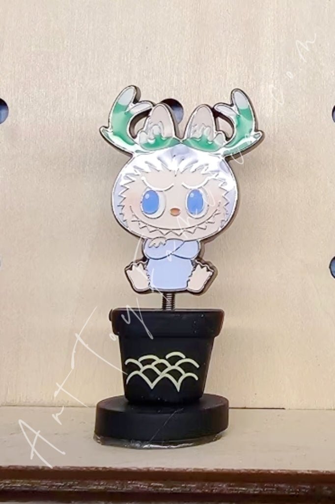POP MART - The Monsters Labubu Fall in Wild Series Badge - 春天野在家系列徽章 Platy Cerium - 鹿角蕨