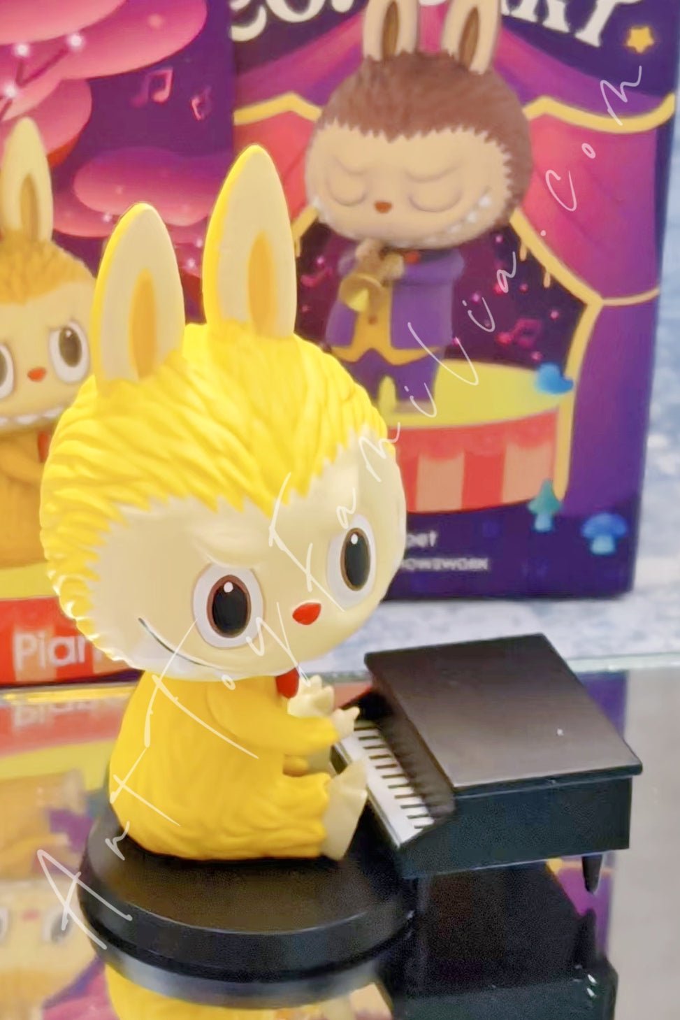 POP MART - The Monsters Labubu Forest Concert Series - 森林音乐会系列 Piano - 钢琴