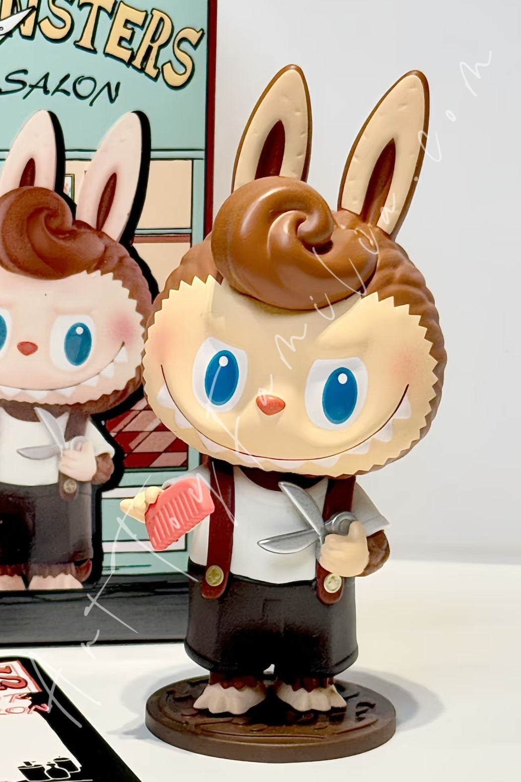 Popmart The Monsters Labubu Hair Salon Series Master Hairstylist
