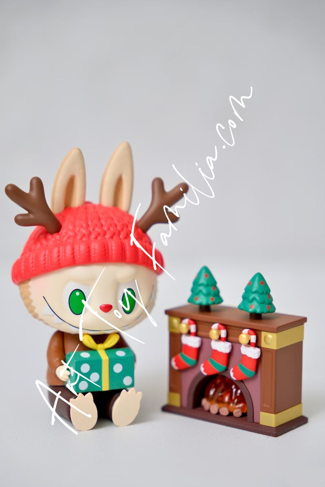 Popmart The Monsters Labubu Let's Christmas Series Fireplace