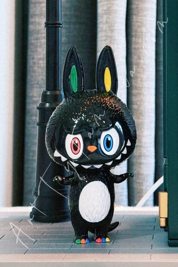 Popmart The Monsters Labubu Mini Labubu Ton