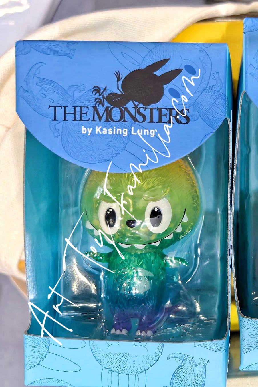 Popmart The Monsters Labubu Mini Zimomo Move