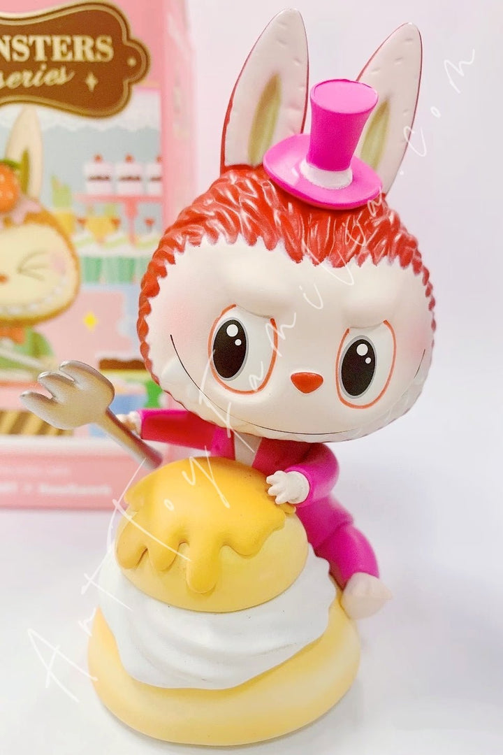 POP MART - The Monsters Labubu Patisseries Series - 精灵甜品系列 Eclair - 泡芙
