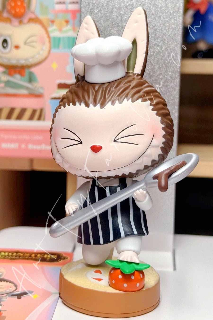 POP MART - The Monsters Labubu Patisseries Series - 精灵甜品系列 Frence Cake Roll - 法式蛋糕卷