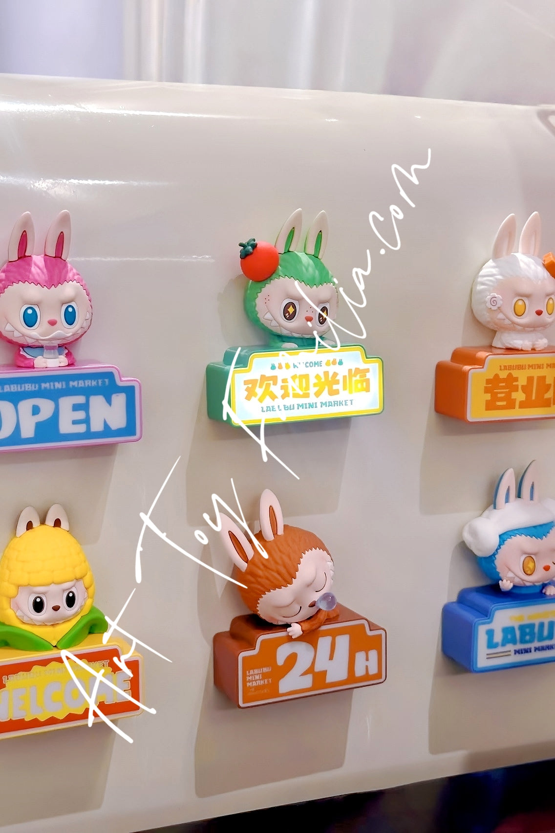 THE MONSTERS Wacky Mart Series-Fridge Magnet Blind Box - POP