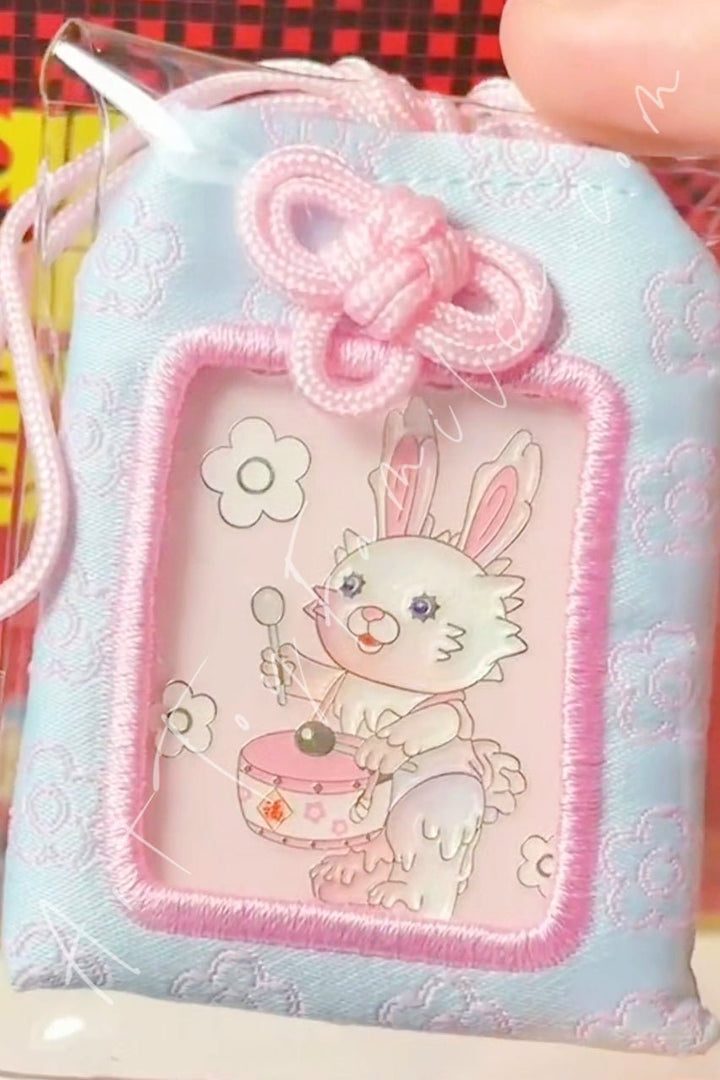 POP MART - Three, Two, One! Happy Chinese New Year Series Desire Pendant - 岁·兔·旺系列心愿挂件 Just Be Happy - 笑口常开