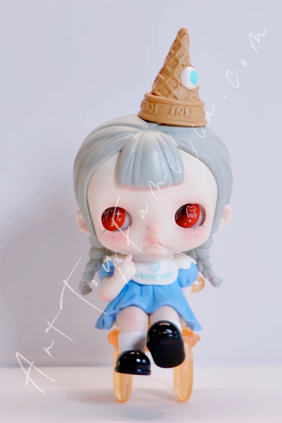 Popmart TinyTiny Act I: Sugar Therapy Room Series Figures Cavity Crying