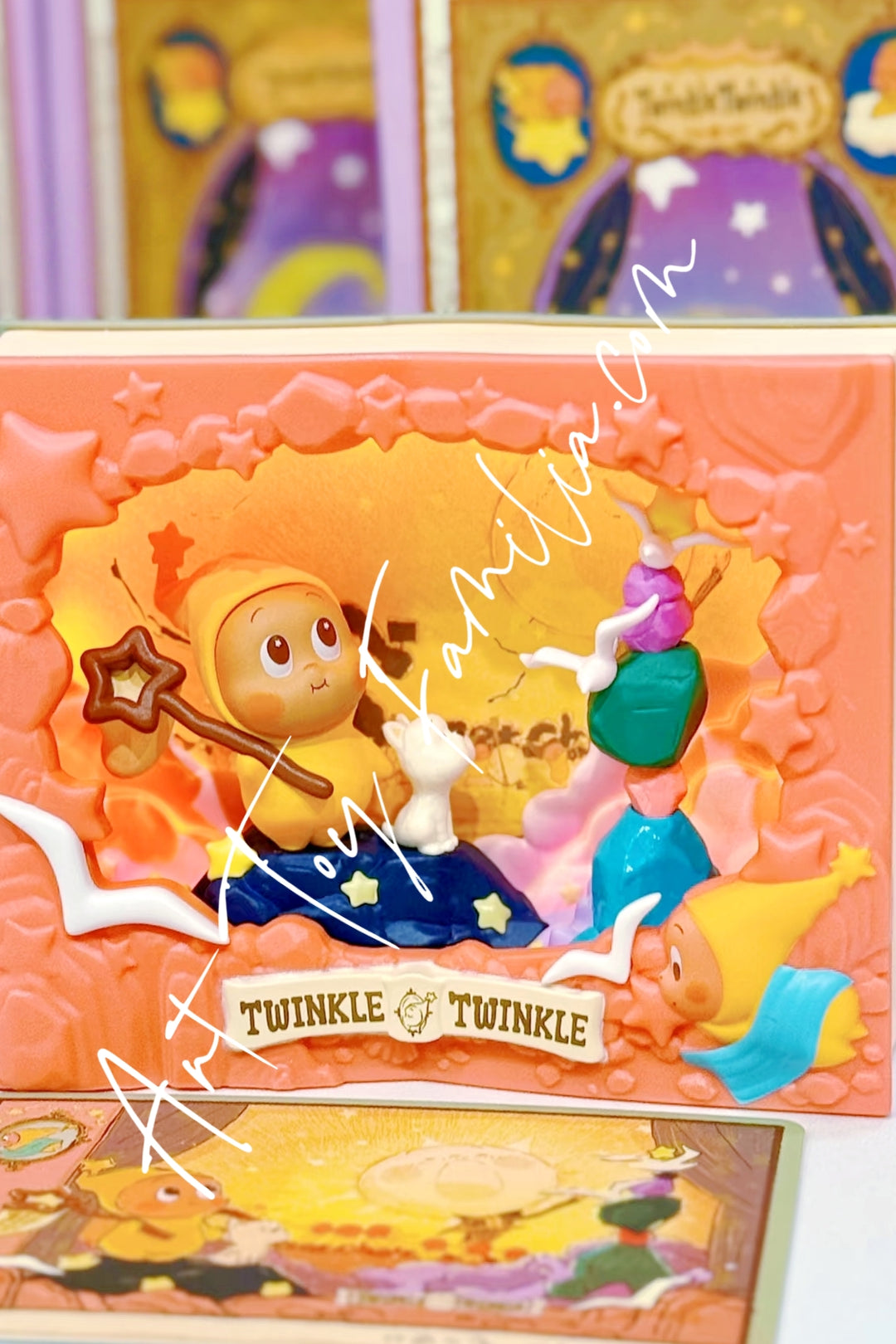 Popmart Twinkle Twinkle Light Up Series Scene Sets Collecting Sunsets	