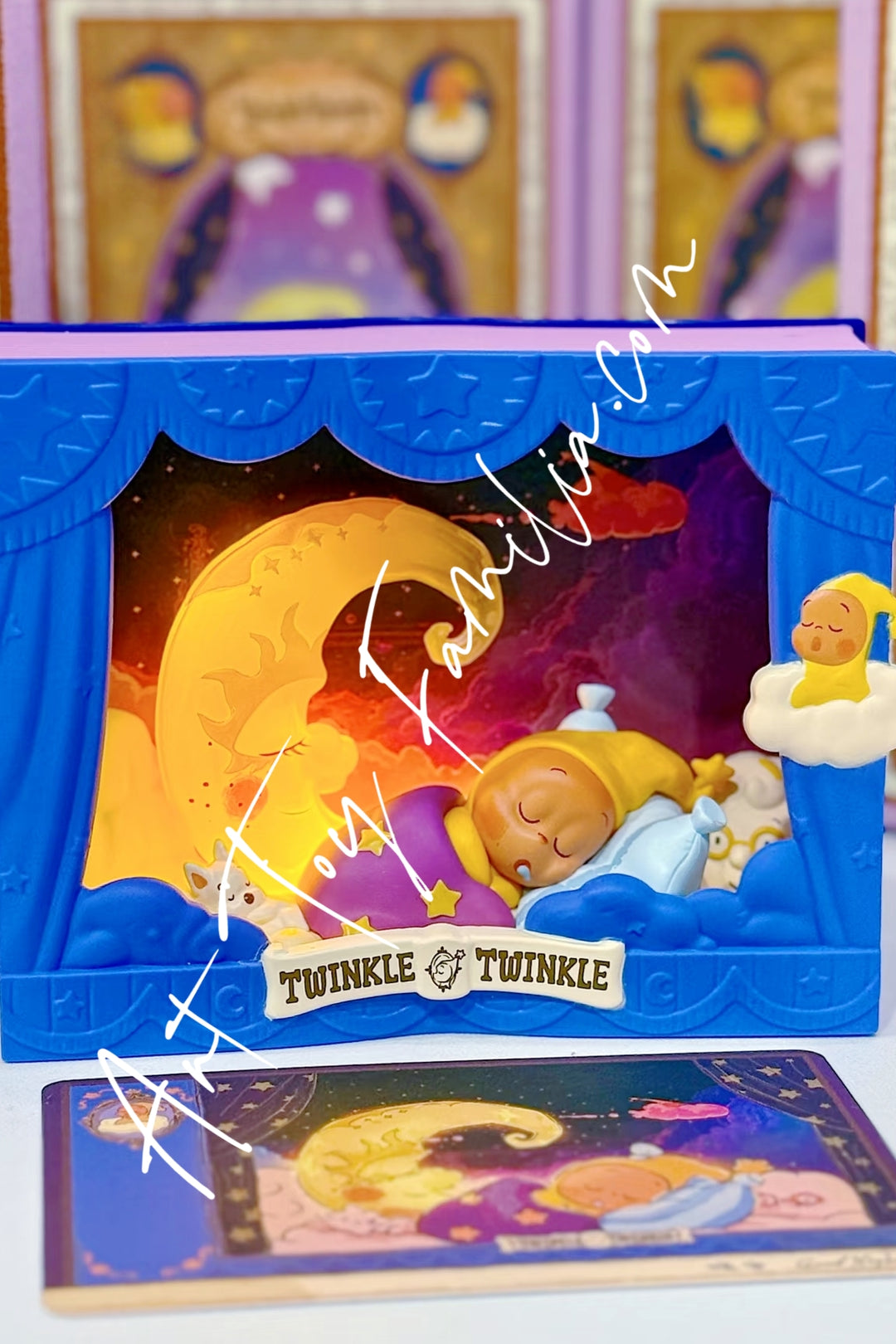 Popmart Twinkle Twinkle Light Up Series Scene Sets Good Night	