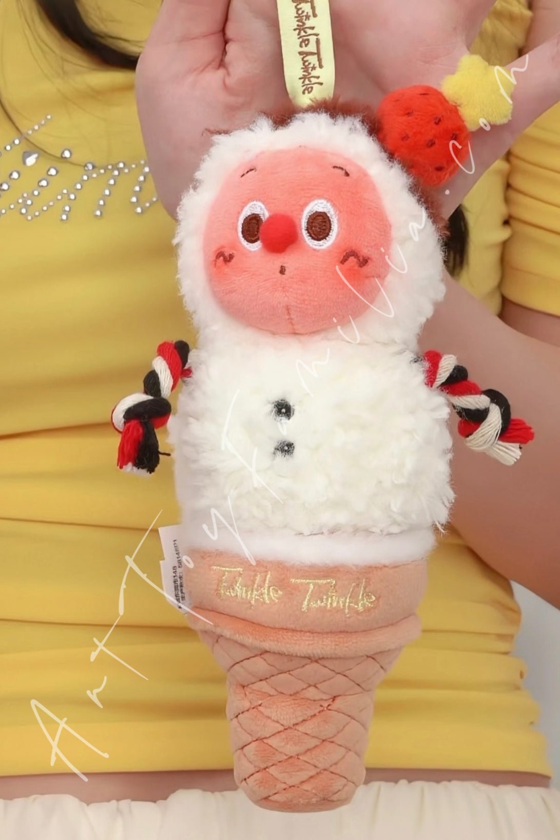 Twinkle Twinkle Moon Gelato Series Gelato Pendant – Art Toy Familia