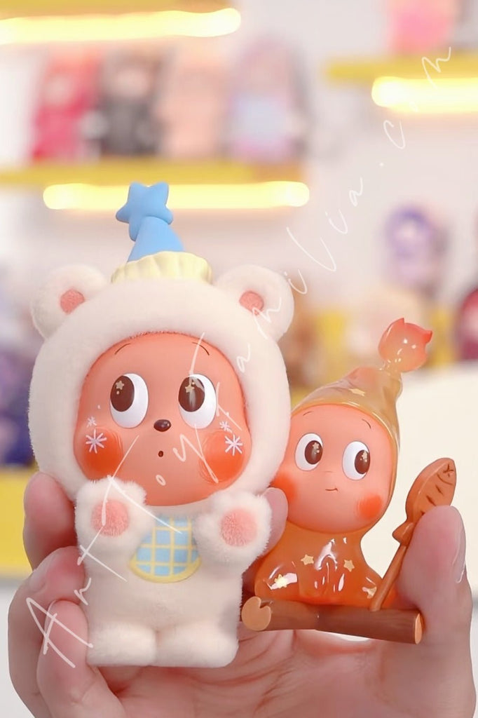 Twinkle Twinkle Warmth In A Freezing Noon Figurine – Art Toy Familia