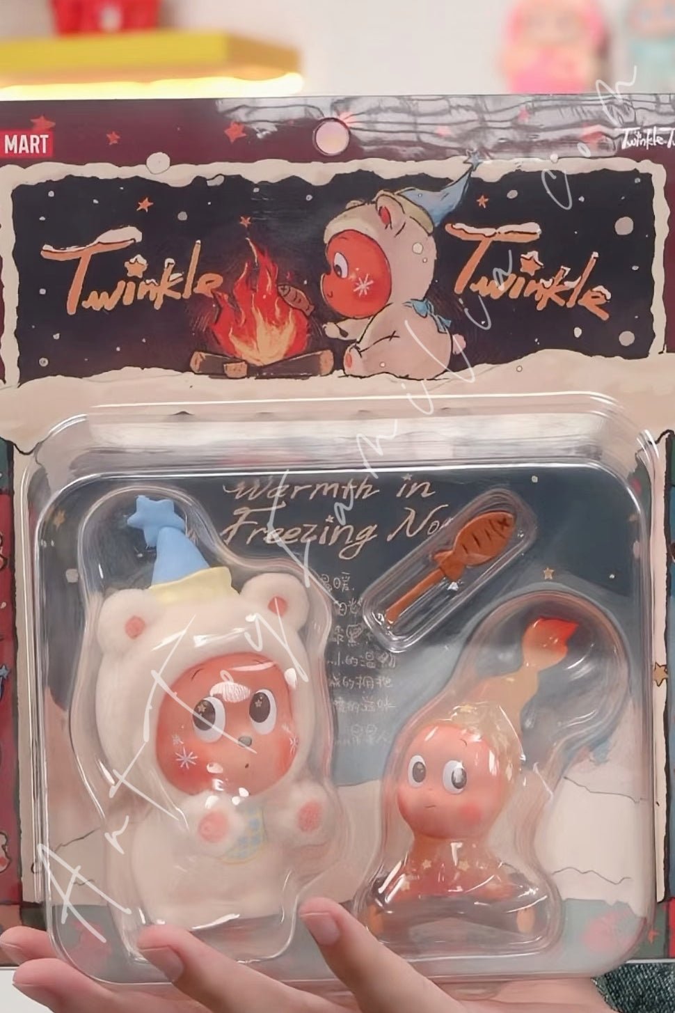 POP MART - Twinkle Twinkle Warmth In A Freezing Noon Figurine Default