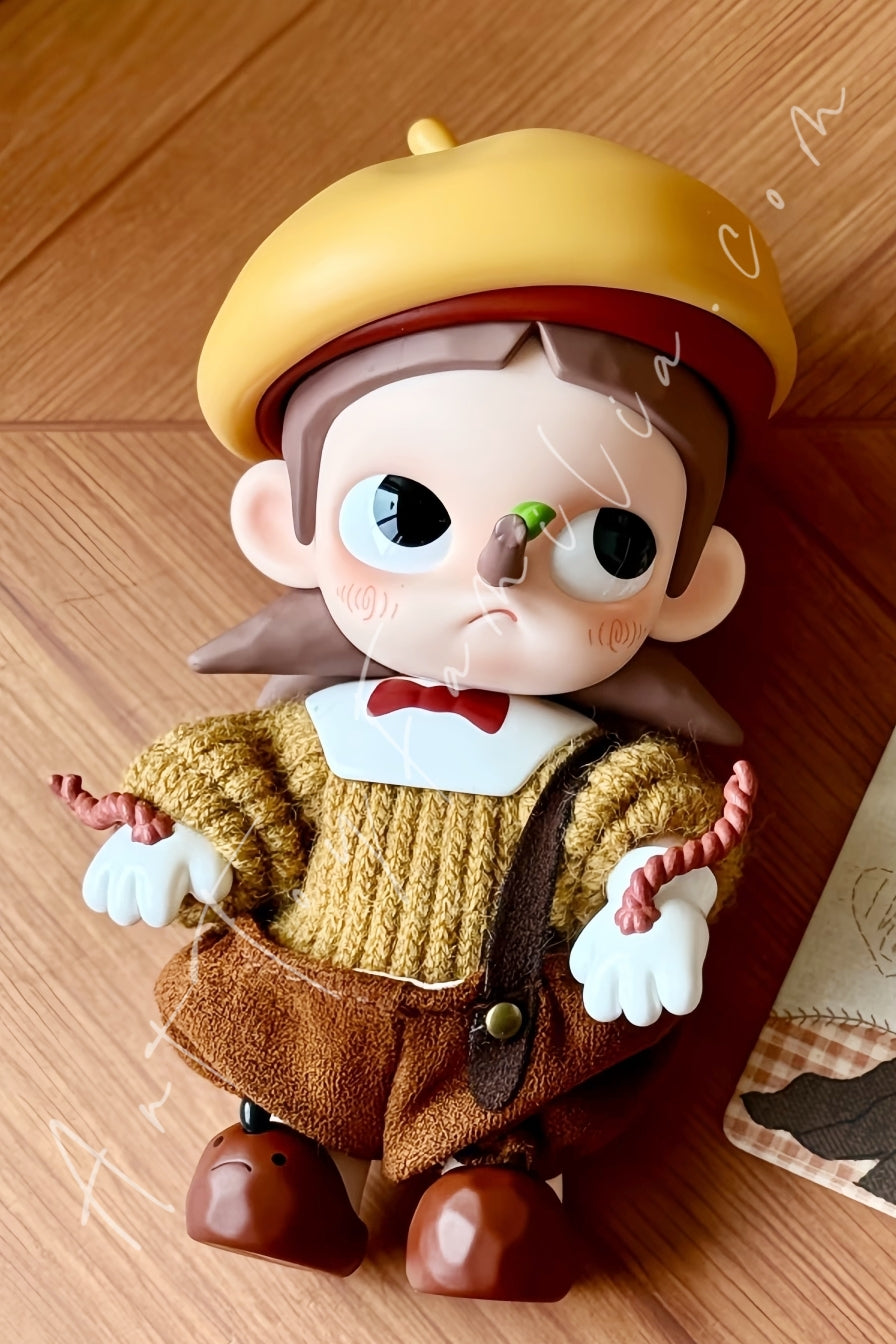 Popmart Zsiga Life is a Show Series Mini Action Figure Finding My Way (Secret)