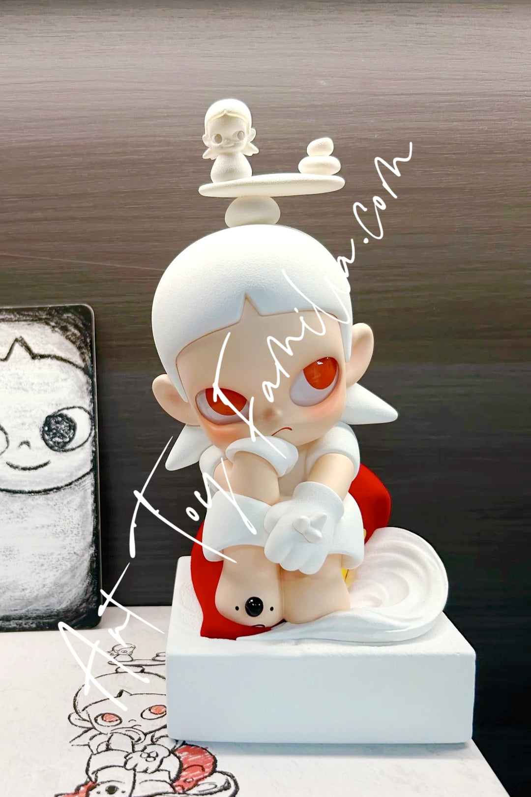 Popmart Zsiga Pondering Love Figurine