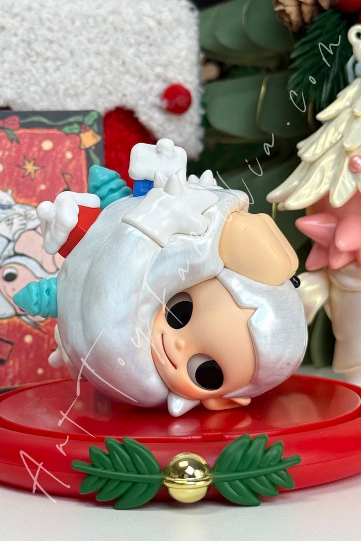 Popmart Zsiga The Winter Of Gifes Series Rolling Winter