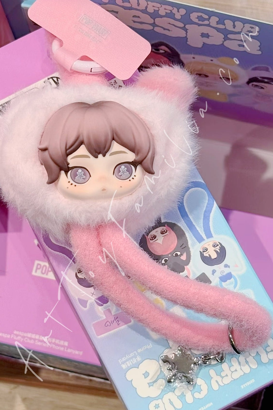 POP MART - aespa Fluffy Club Series Phone Lanyard Jelly MUNGTAENGI - WINTER VER.(Secret)