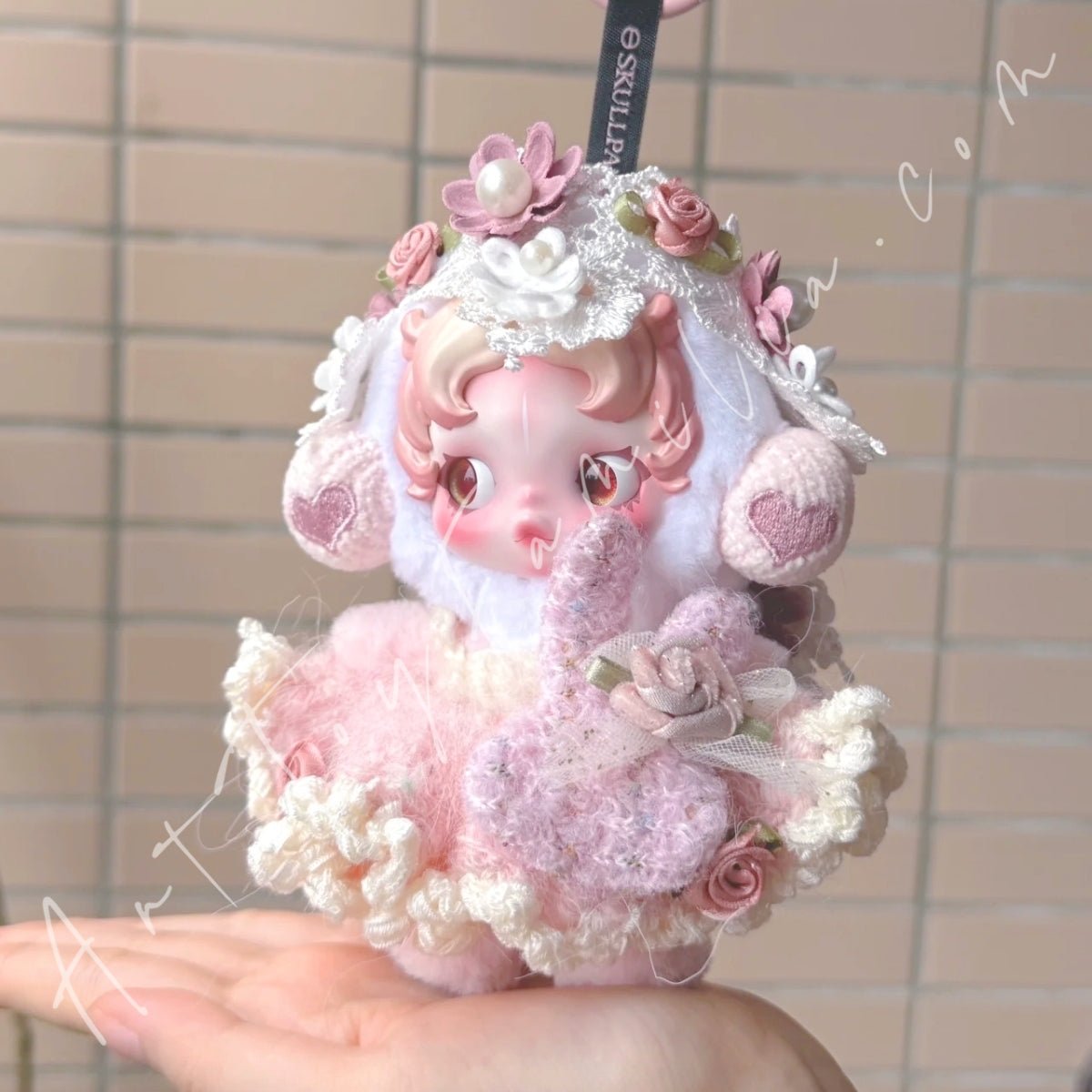 邦楽 VELVET DoLL Skullpanda Doll Cloth Velvet Whisper Set – Art Toy Familia