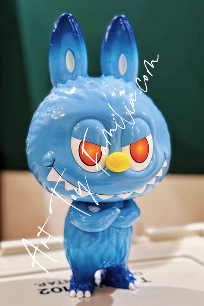 POP MART Cowawa Lagoon Figurine – Art Toy Familia