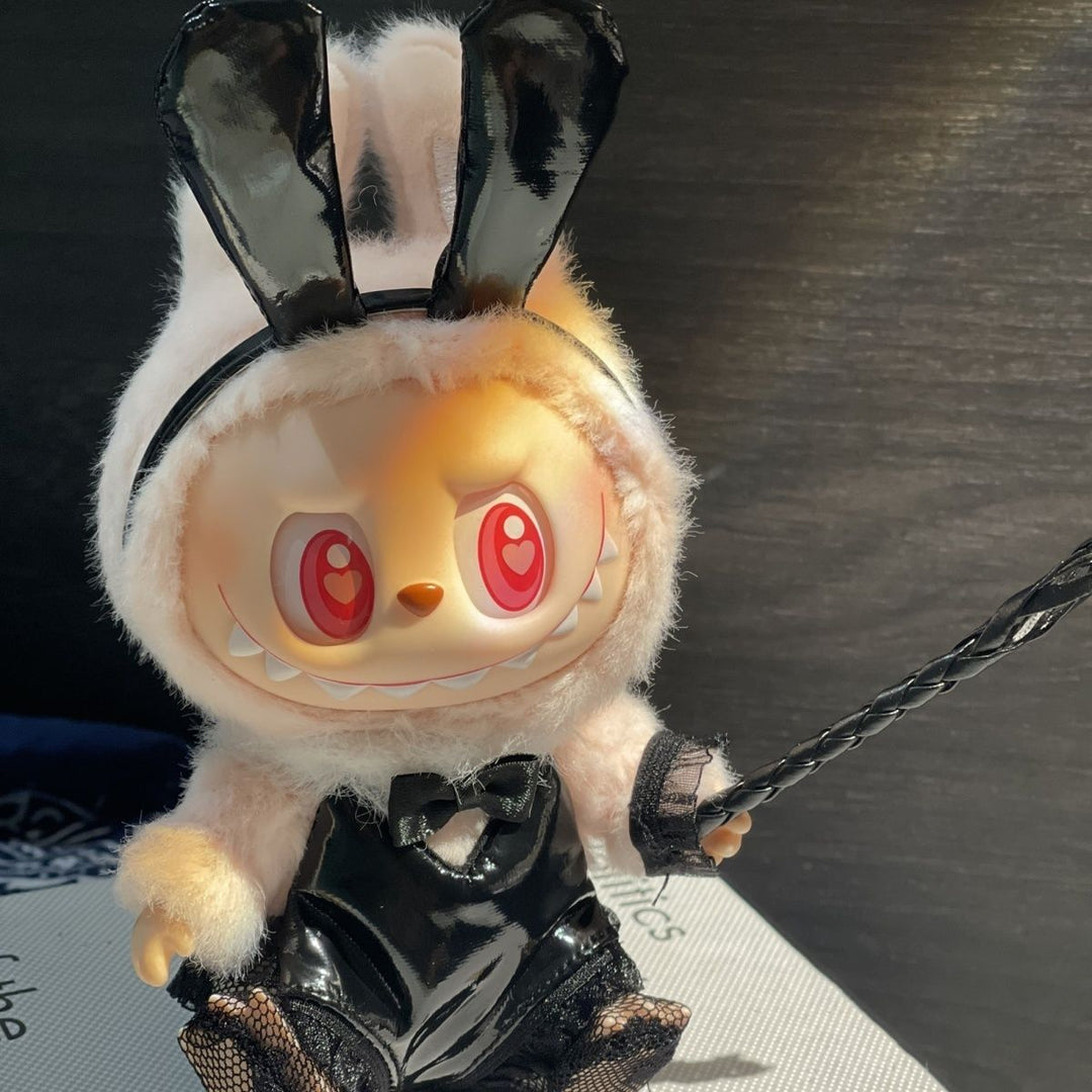 The Monsters Labubu Cloth Nocturnal Lapin Noir Set 1