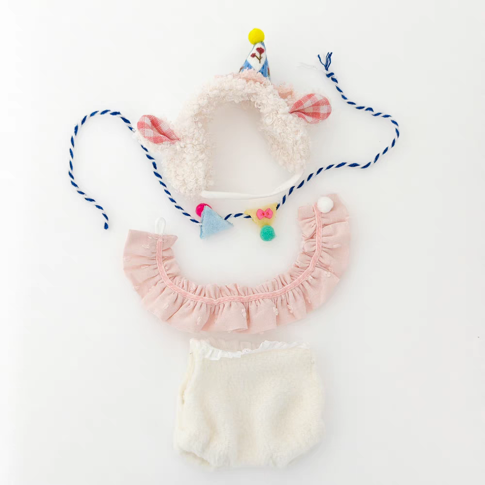 The Monsters Labubu Cloth Snowy Lamb Festival Ensemble 2