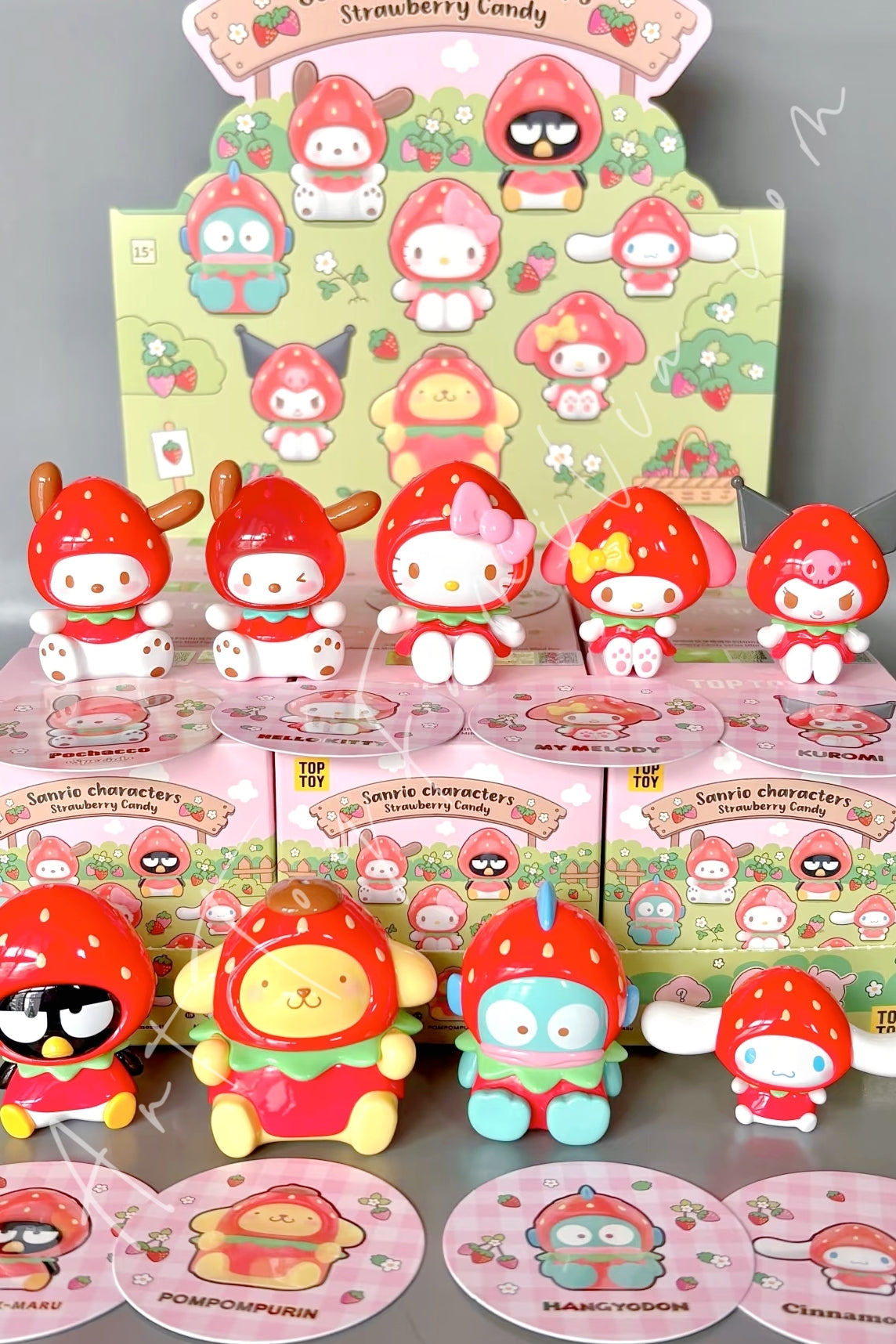 Sanrio Characters Strawberry Candy Series Mini Vinyl Keychain