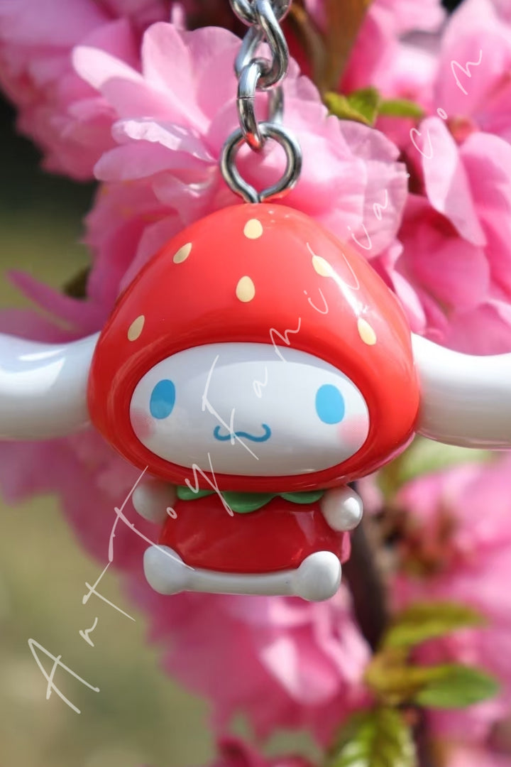 Top Toy Sanrio Characters Strawberry Candy Series Mini Vinyl Keychain Pendant Cinnamoroll