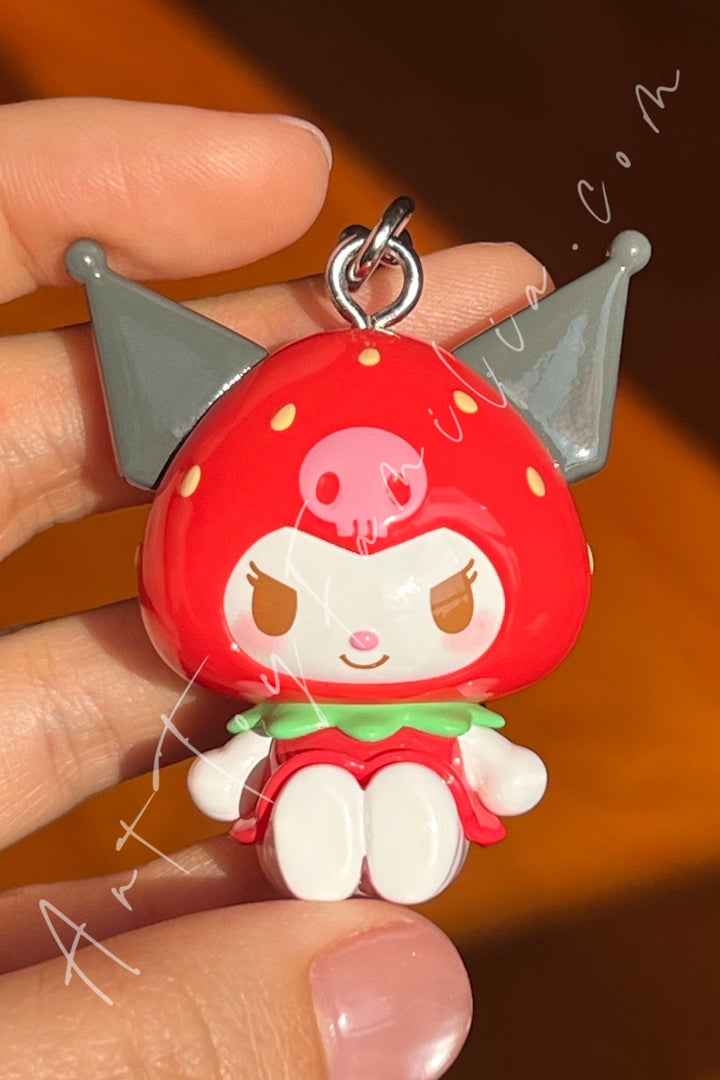 Top Toy Sanrio Characters Strawberry Candy Series Mini Vinyl Keychain Pendant Kuromi