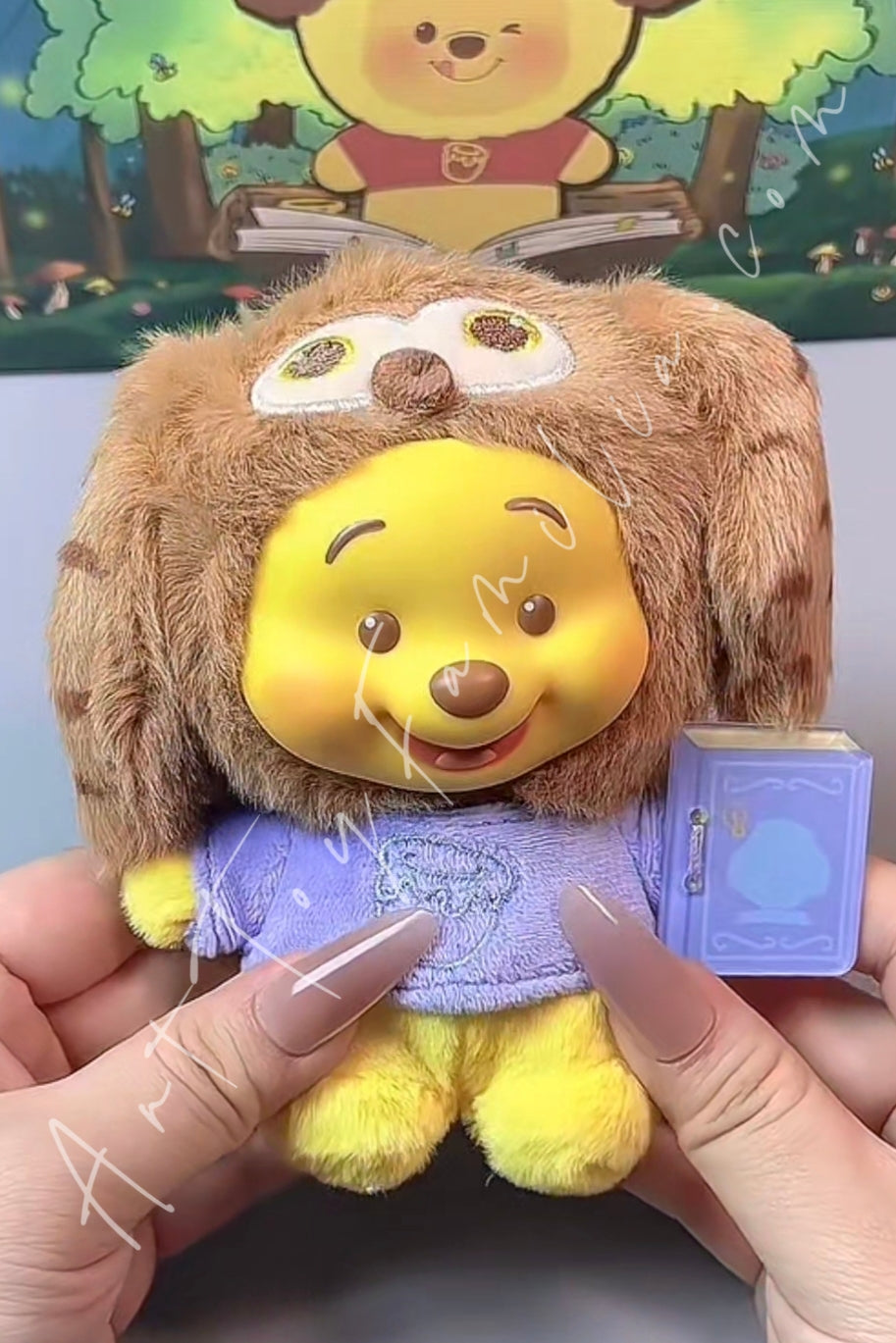 Top Toy Winnie the Pooh Animal Storybook Series Plush Keychain Blind Box Owl