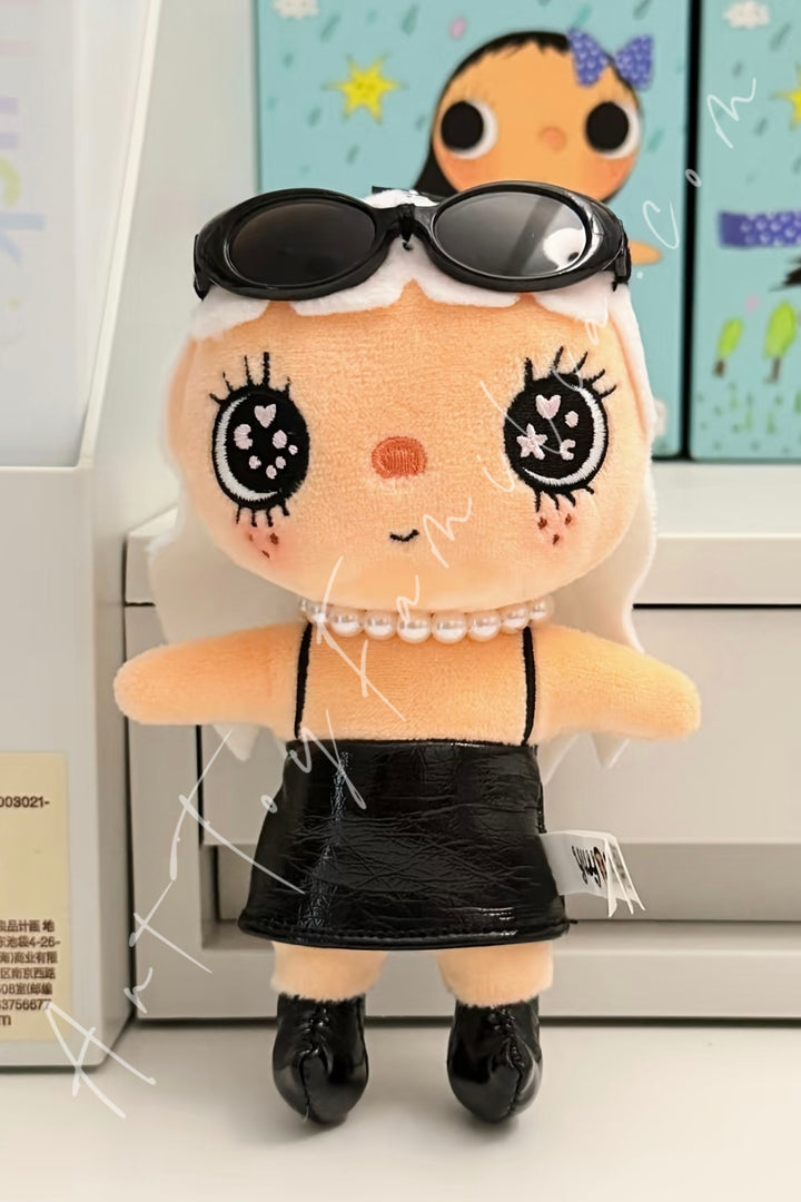 Top Toy Yuy XiaoYu Beautiful Gril Series Plush Pendant Blind Box Queen