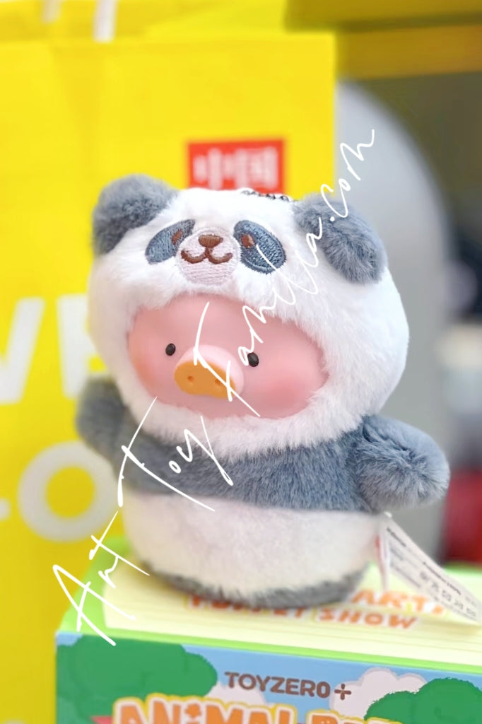 Toyzero Plus Lulu The Piggy Animal Party-Puppet Show PVC Face Plush Keychain Warm-Hearted Panda