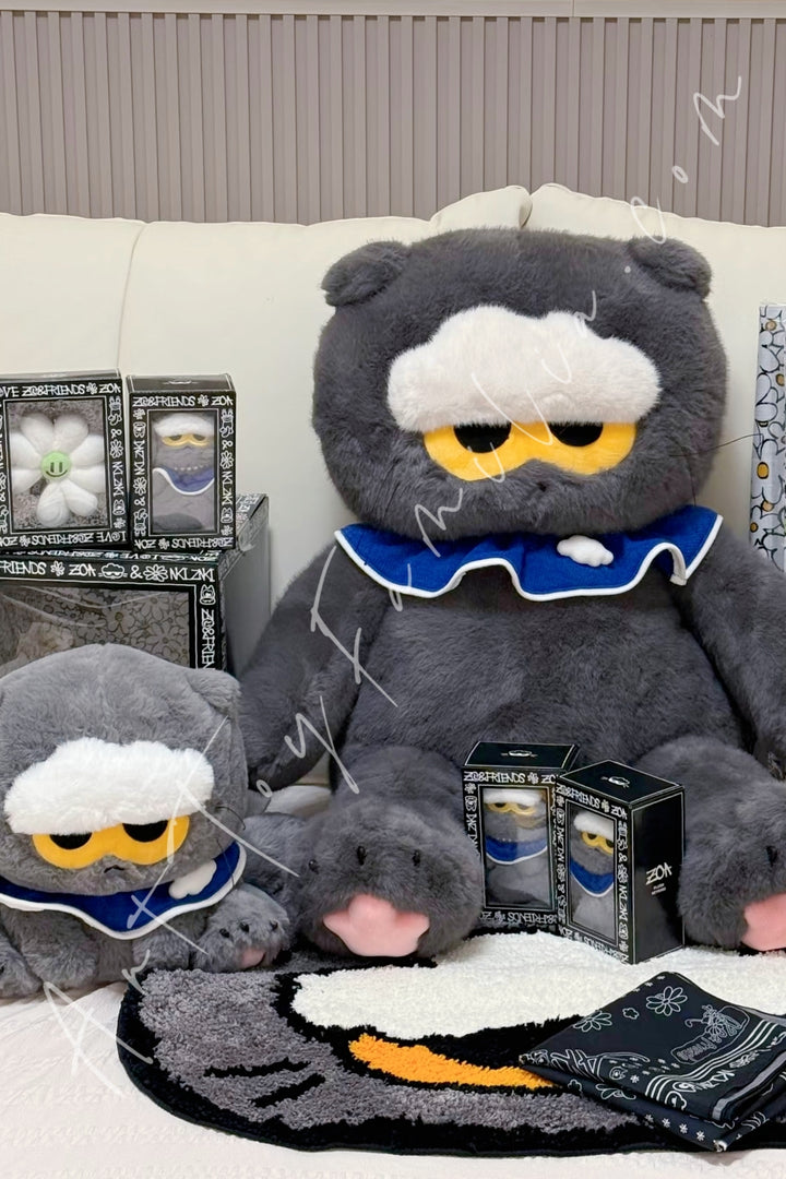 ZO&FRIENDS Pop-Up Merch
