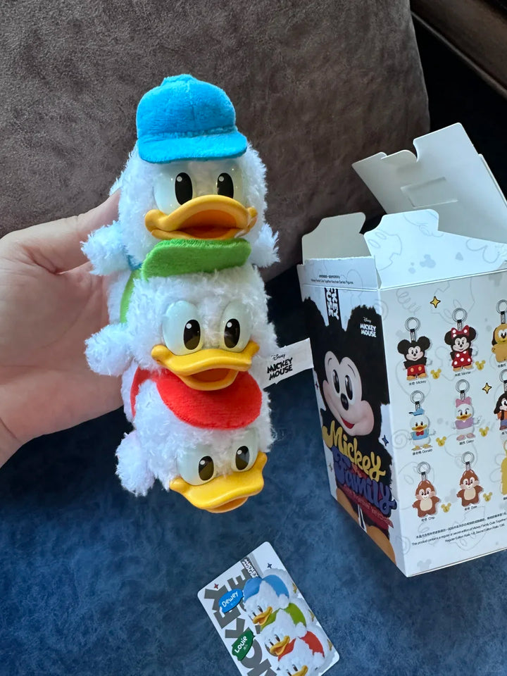 Huey Dewey And Louie(Secret) - Mickey Family Cute Together KeyChain Series