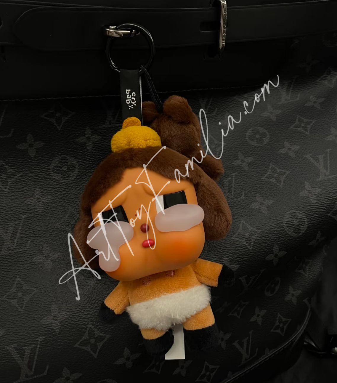 crybaby crying again vinyl plush pendant baby brown