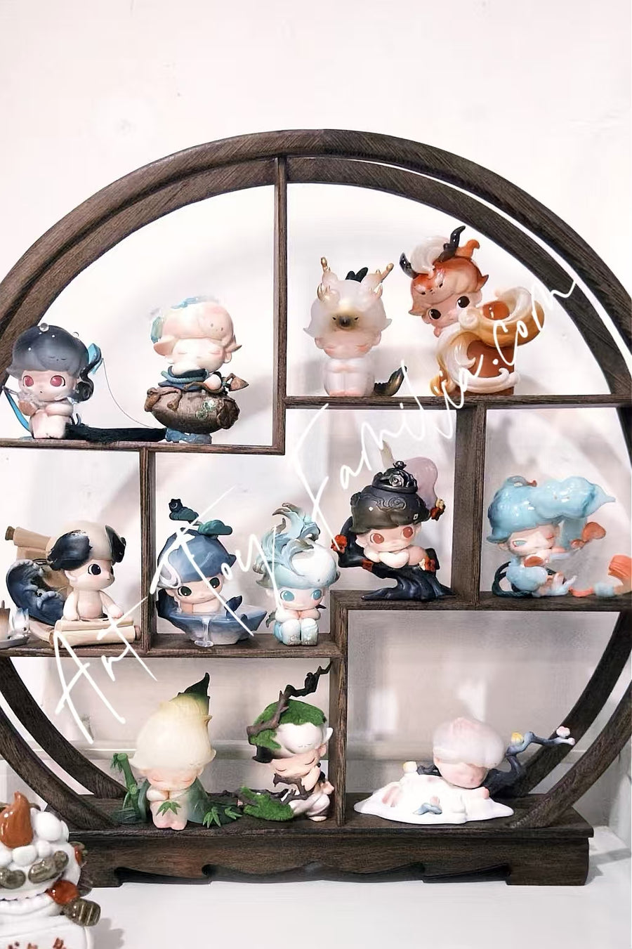 Dimoo – Art Toy Familia