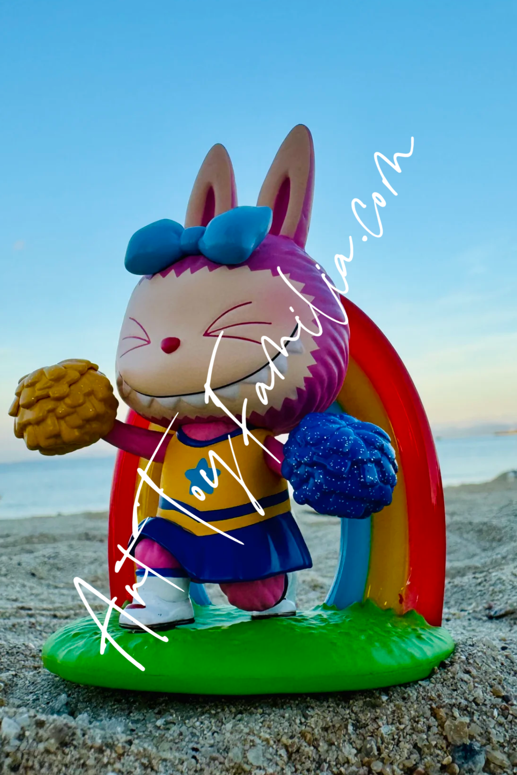 pop mart labubu cheerleader figurine 啦啦队长 