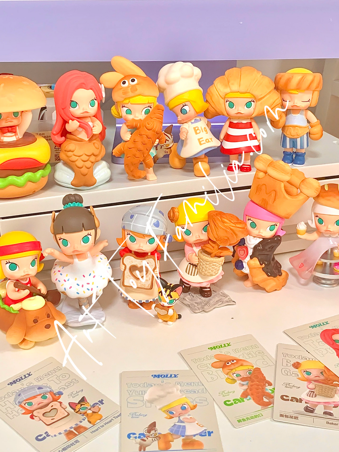 Molly Carb Lover Series - 面包脑袋系列 – Art Toy Familia Molly Carb Lover Series - 面包脑袋系列 – Art Toy Familia