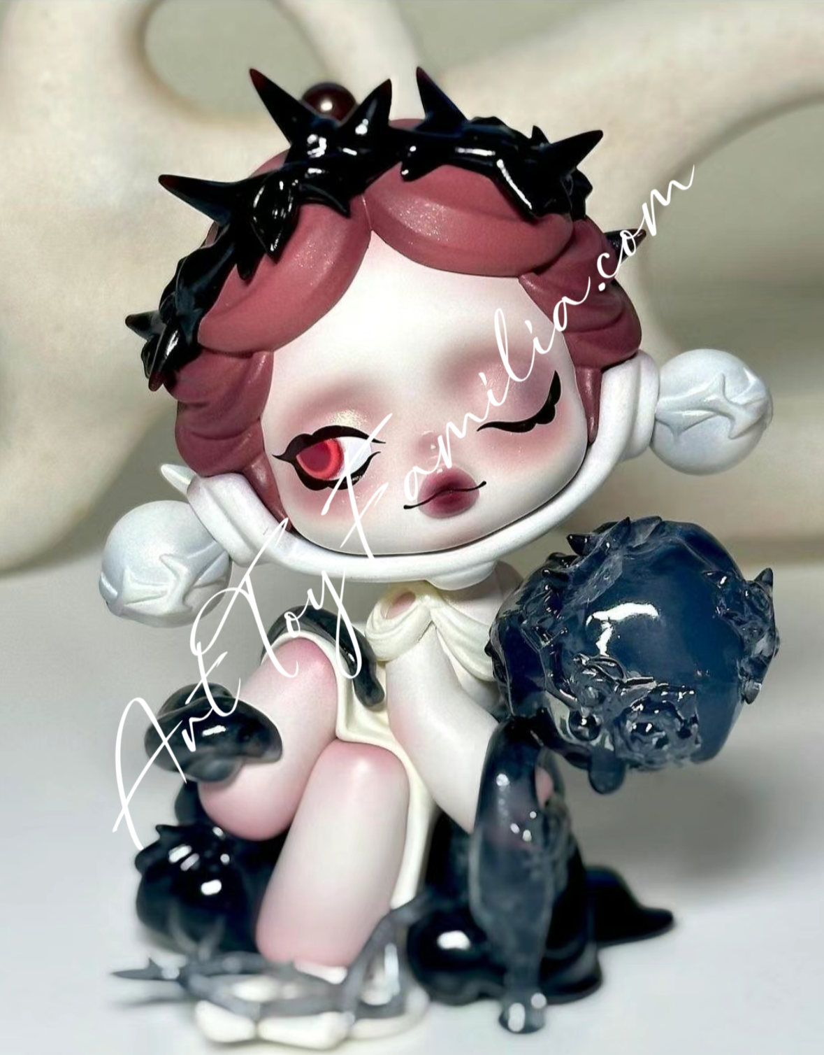 Skullpanda The Glimpse - 爱人吊卡 – Art Toy Familia Skullpanda The Glimpse - 爱人吊卡 – Art Toy Familia