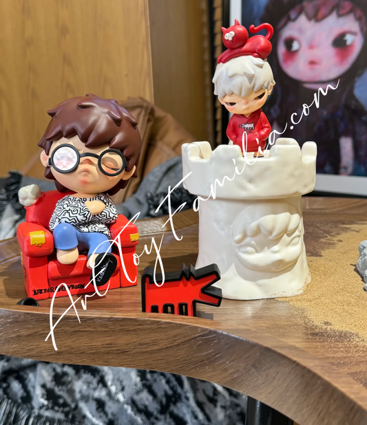 popmart Hirono x Keith Haring Figurine (old hirono)