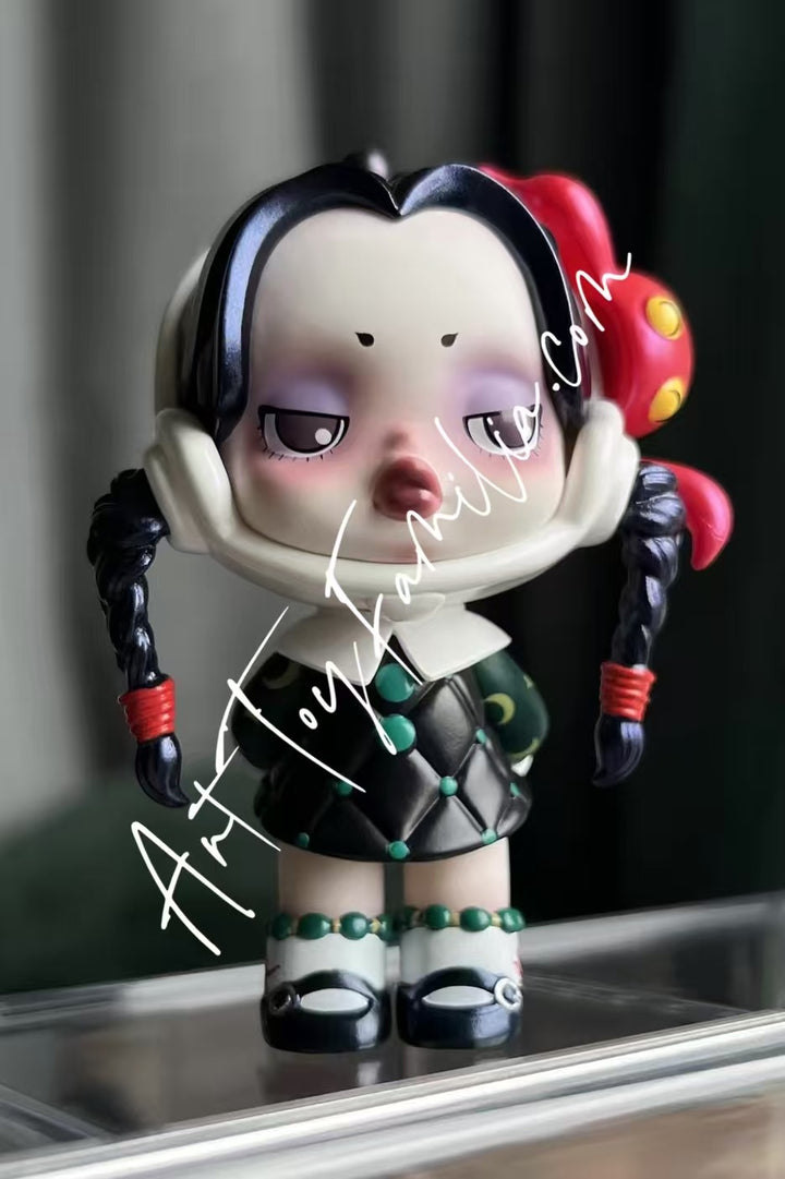 popmart Skullpanda Addams Family Quiet Wednesday