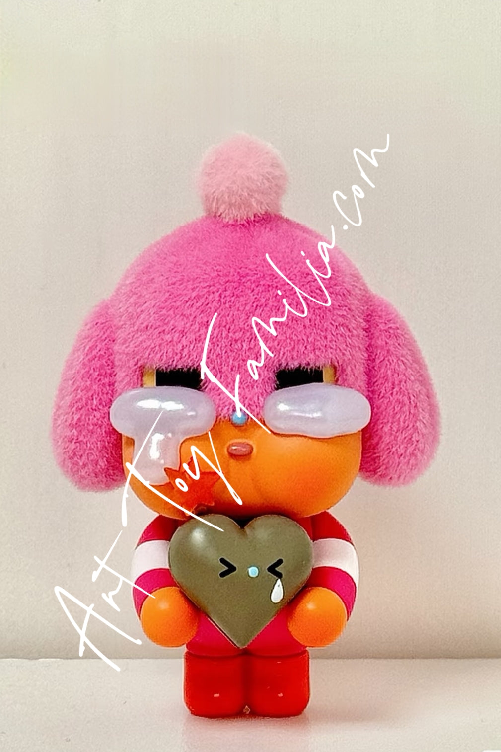 popmart crybaby crying for love series stolen heart