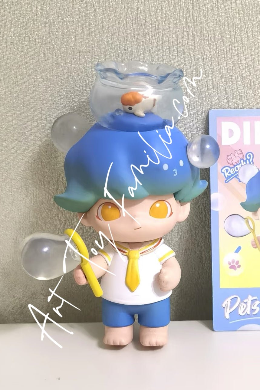 POP MART Dimoo Pet Vacation Series – Art Toy Familia