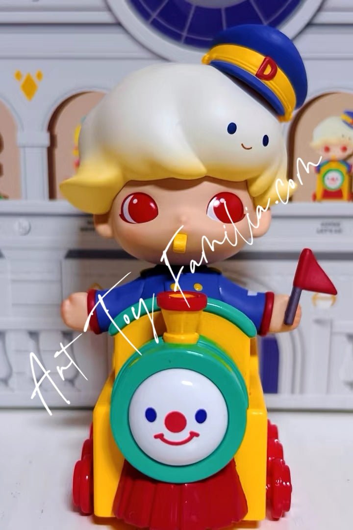 Gathering at the Pop Land Series | POP MART – Art Toy Familia