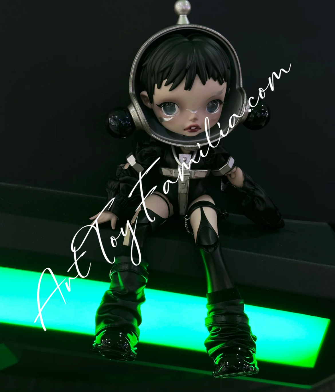 Skullpanda The Unknown - SP 暗星 – Art Toy Familia